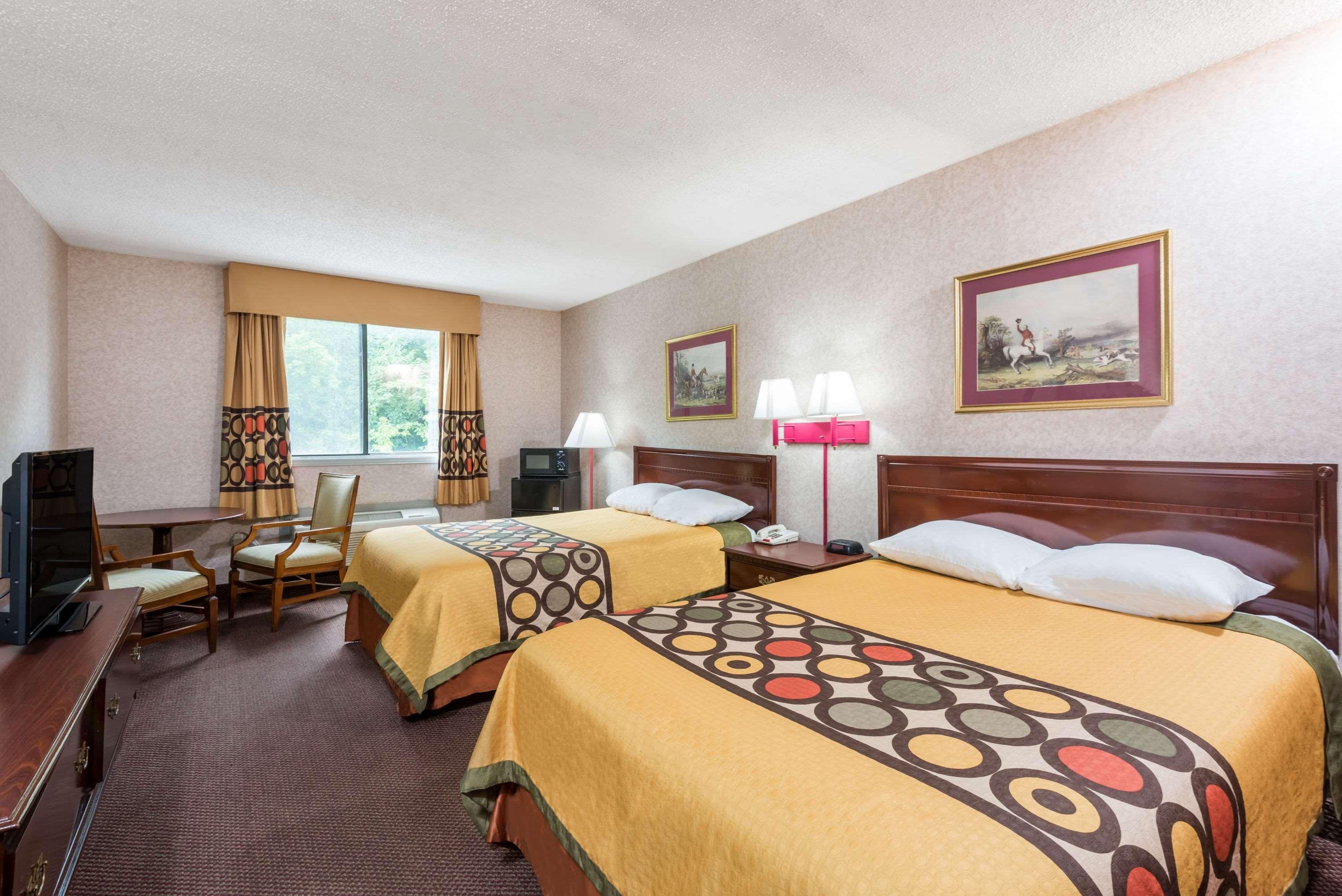 Super 8 By Wyndham Hancock Md Esterno foto