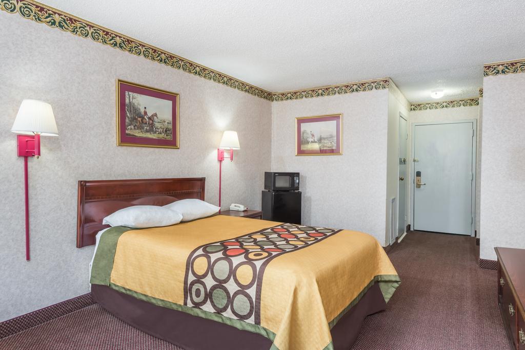 Super 8 By Wyndham Hancock Md Esterno foto
